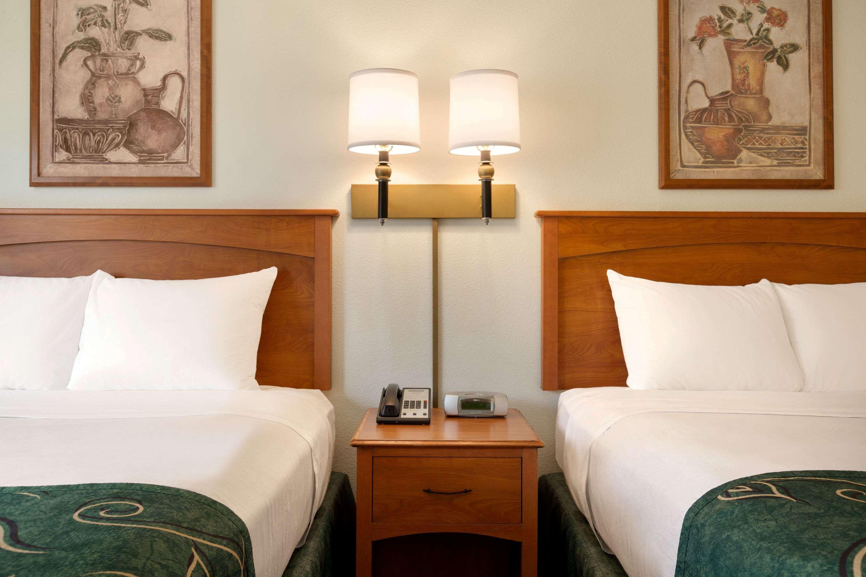 Travelodge By Wyndham Dunsmuir Luaran gambar